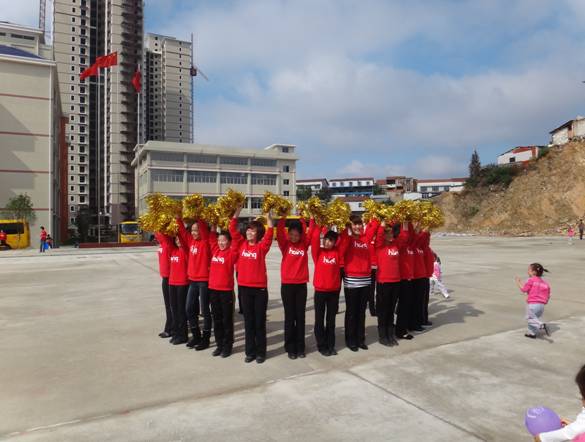 老師們，辛苦了！活動(dòng)結(jié)束我們也獎(jiǎng)勵(lì)您帖小紅花，??！