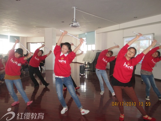 紅纓加盟園“陽(yáng)光體育”培訓(xùn)