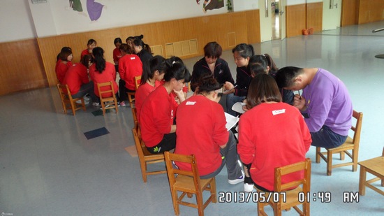 山東濟南紅纓智慧樹幼兒園開展新教師禮儀培訓(xùn)