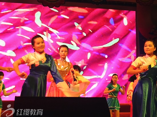福建三明紅纓大榕樹(shù)幼兒園舉辦慶六一活動(dòng)