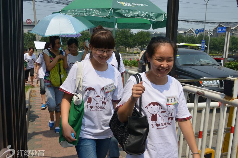不為炎炎烈日，只為參觀品牌園所