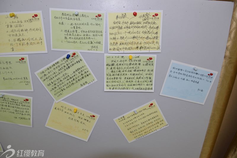 一張張感言卡，記載著內心的感悟