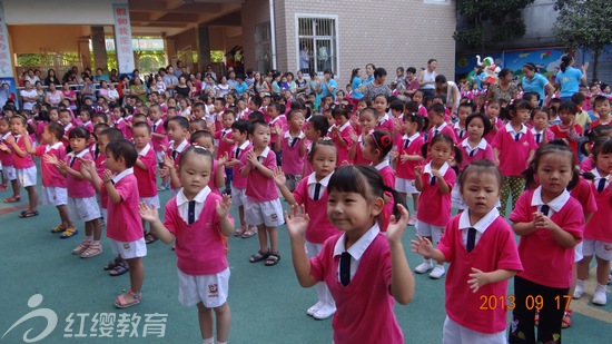 湖北安陸紅纓新世紀(jì)幼兒園舉辦“中秋節(jié)”慶祝活動(dòng)