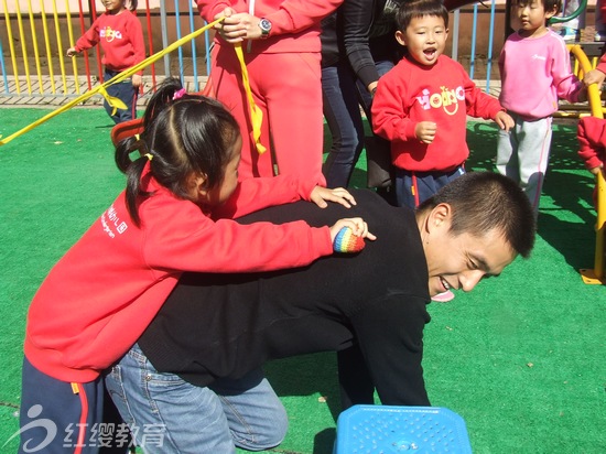 吉林長春紅纓芳草地幼兒園舉辦家長開放日活動(dòng)